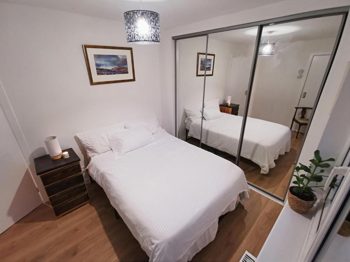 Peaceful Glasgow City House: Central Location with Free Parking Exterior photo